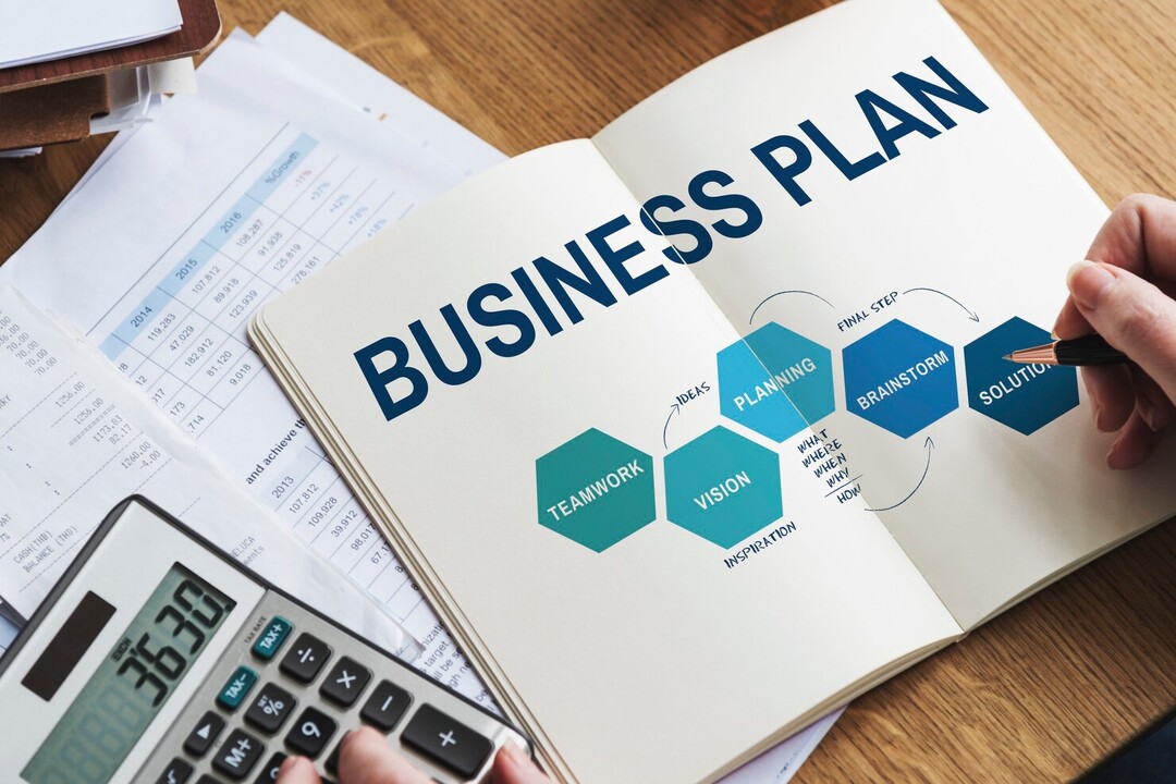 Header illustration for article: How to Write a Business Plan: A Guide for Aspiring Entrepreneurs